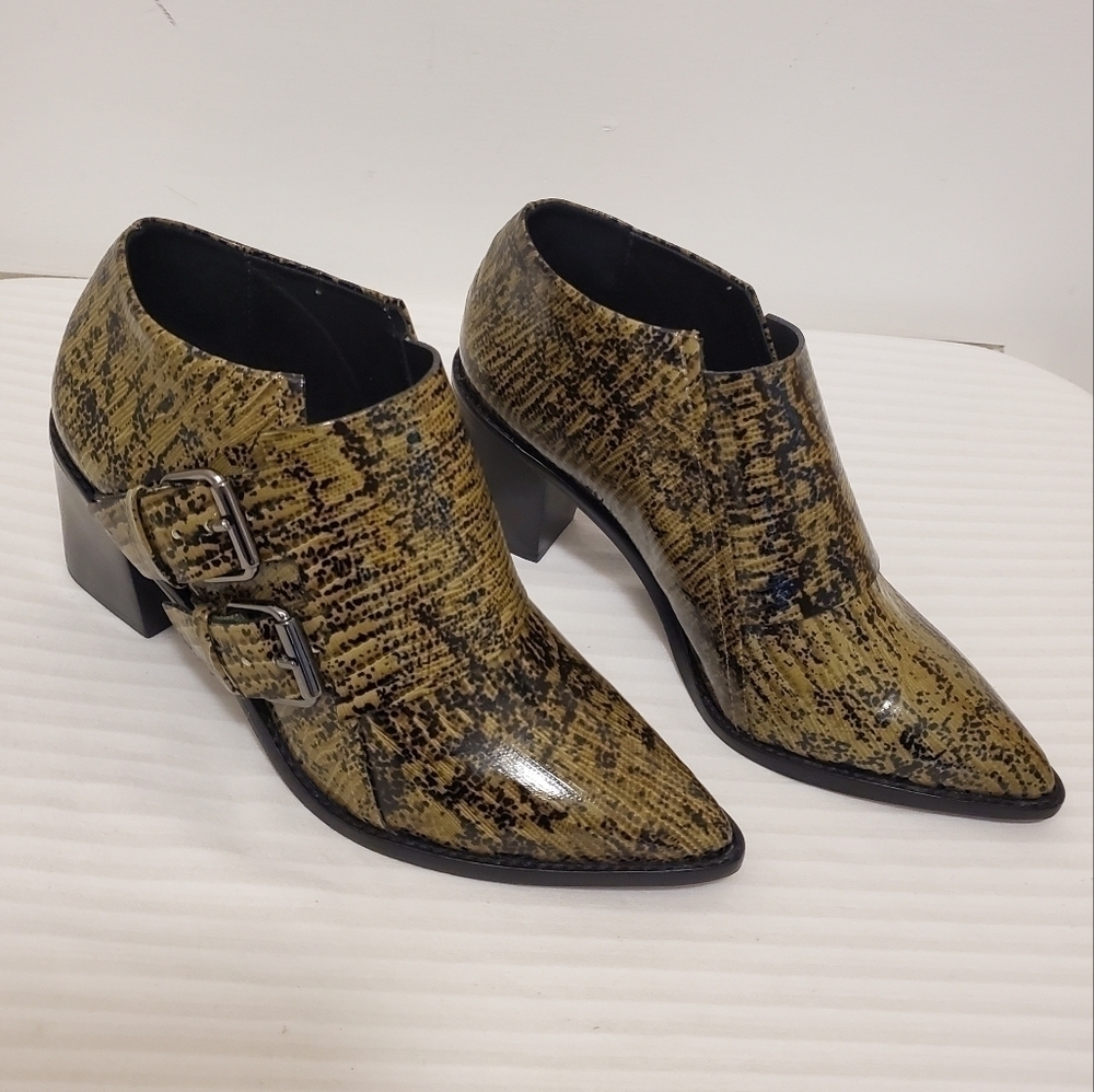 NWOB Tibi Billie Lizard Embossed Leather Ankle Booties Size 36, Unique, Sharp